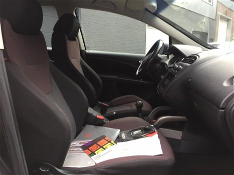 Seat Altea - 1.9 TDI Reference Airco Cruise Elek. Pakket LM-Wielen Trekhaak APK NAP - 1