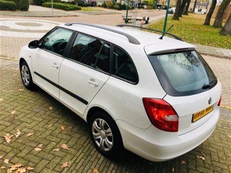 Skoda Fabia Combi - 1.2 TSI - 105 PK / AIRCO/ AUX/ ELEKTR.PAKKET/ CV/ NIEUWE APK - 1