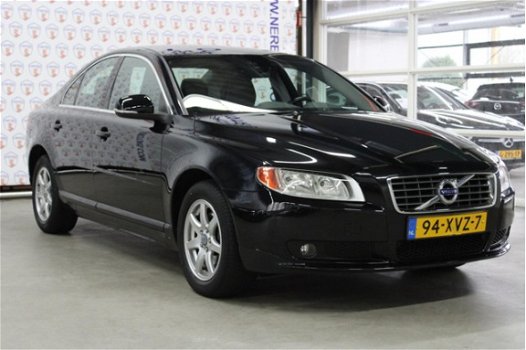 Volvo S80 - 1.6 T4 Kinetic Nav.PDC.Cruise - 1