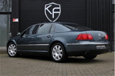 Volkswagen Phaeton - 4.2 V8 5p. Highline 4-Motion 335 PK YOUNGTIMER | LUCHTV | KESSY | SCHUIFDAK