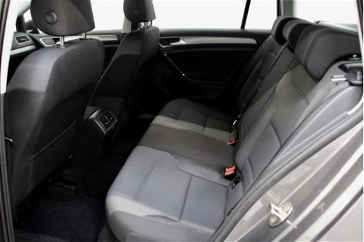 Volkswagen Golf Variant - 1.2 TSI Comfortline Navigatie | trekhaak | dealer onderhouden| - 1