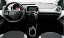 Toyota Aygo - 1.0 VVT-i X-Play, Airconditioning, Achteruitrijcamera, Bluetooth - 1 - Thumbnail