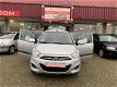 Hyundai i10 - Distributie pas vervangen, apk tot november en boekjes aanwezig - 1 - Thumbnail