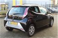 Toyota Aygo - 1.0 VVT-i x-play | Automaat | Airco | Parkeerhulpcamera - 1 - Thumbnail