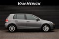 Volkswagen Golf - 1.4 TSI Highline 5 deurs Automaat / Clima / Cruise / NAP - 1 - Thumbnail