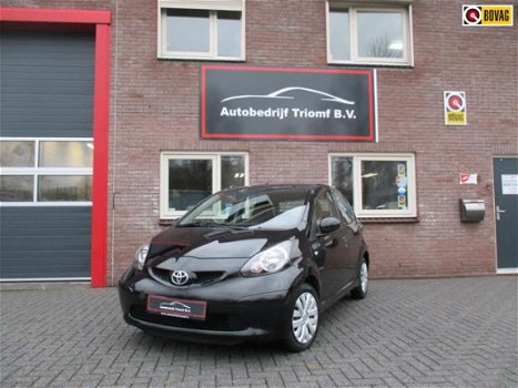 Toyota Aygo - 1.0-12V + 5 x op voorraad prijs vanaf 3295 - 1