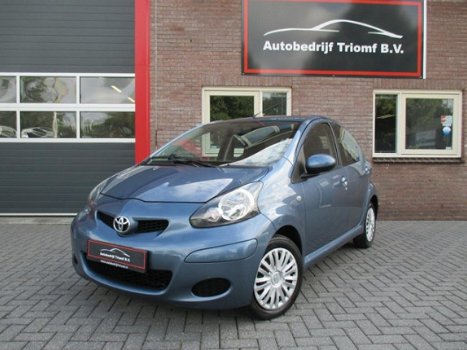 Toyota Aygo - 1.0-12V + 5 x op voorraad prijs vanaf 3295 - 1