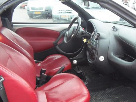 Ford Streetka - 1.6 First Edition APK 05-2020 LEES ADV - 1