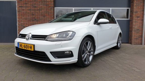 Volkswagen Golf - 1.6 TDI R-line 1e eigenaar - 1