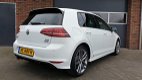 Volkswagen Golf - 1.6 TDI R-line 1e eigenaar - 1 - Thumbnail