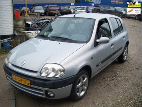 Renault Clio - 1.4-16V Ludo - 1