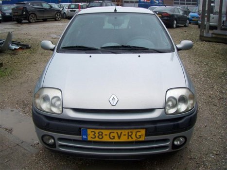 Renault Clio - 1.4-16V Ludo - 1