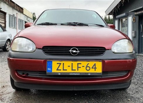 Opel Corsa - 1.2i-16V Strada - 1