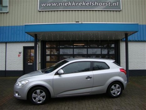 Kia Cee'd - 1600 16V 3 DEURS - 1