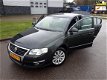 Volkswagen Passat - 1.8 TFSI Trendline 2E EIGENAAR/AUTOMAAT/NIEUWE APK 05-02-2021/AIRCO/INRUIL MOG - 1 - Thumbnail