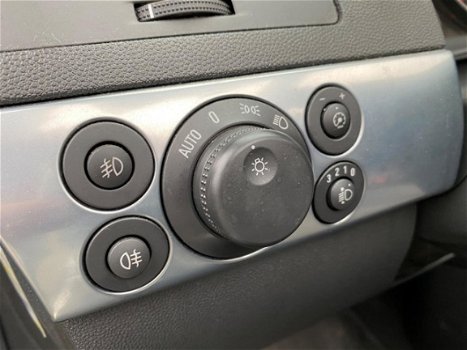 Opel Astra TwinTop - 1.8 Temptation / Automaat / Navi / Keyless / PDC - 1