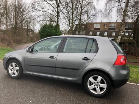 Volkswagen Golf - 1.9 TDI Trendline navi boekjes - 1