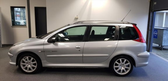 Peugeot 206 SW - 1.6 16V QUIKSILVER - 1