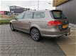 Volkswagen Passat Variant - 1.4 TSI Highline BlueMotion DSG, Leder, Stoelverwarming - 1 - Thumbnail