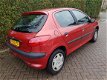 Peugeot 206 - 1.4 Gentry 5-deurs Airco APK t/m 02-03-2021 - 1 - Thumbnail