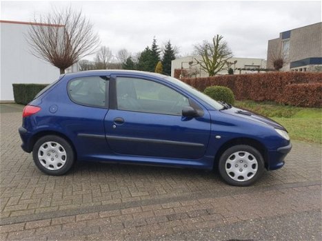 Peugeot 206 - XN 1.1 - 1