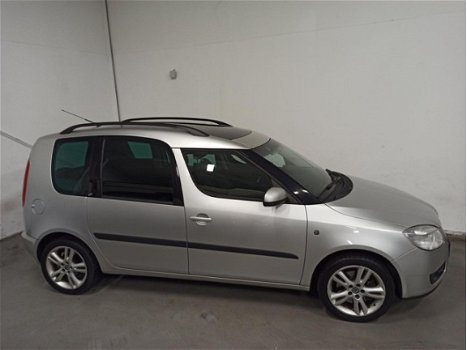 Skoda Roomster - 1.6-16V Sport - 1