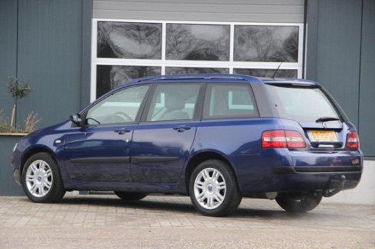 Fiat Stilo Multi Wagon - 1.6 16V ACTIVE PLUS AIRCO TREKHAAK APK NIEUW - 1