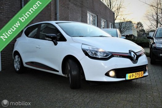 Renault Clio - 1.5 dCi ECO Expression 5DEURS AFNEEMBRETREKHAAK - 1