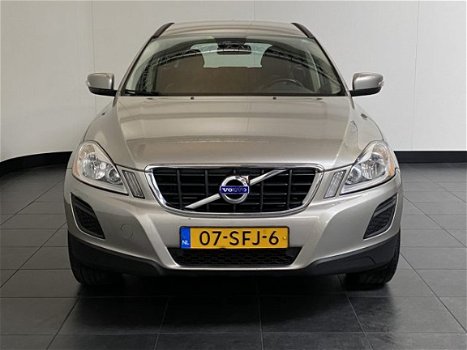 Volvo XC60 - 2.0 T5 Momentum leer navigatie climate control - 1