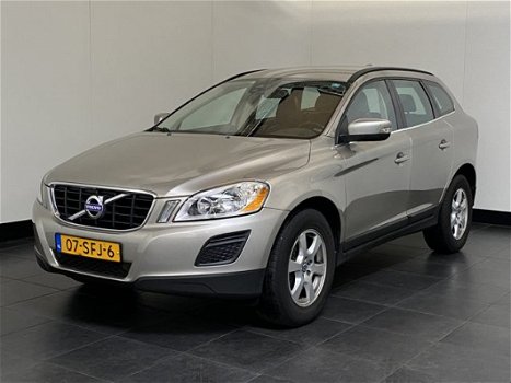 Volvo XC60 - 2.0 T5 Momentum leer navigatie climate control - 1