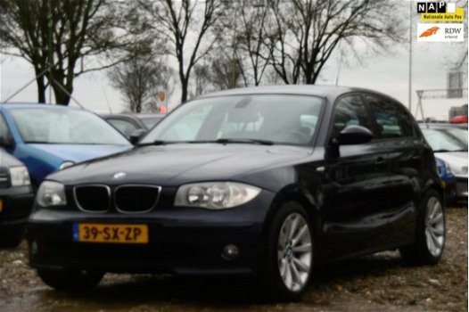 BMW 1-serie - 118d High Executive BJ2006 CLIMA/PDC/APK 9-20 - 1