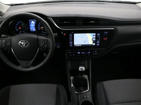Toyota Auris Touring Sports - 1.2T Energy Plus - 1