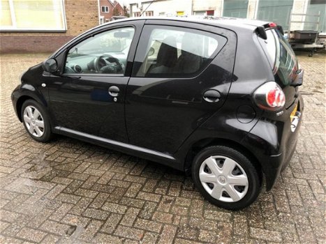 Toyota Aygo - 1.0-12V Access AIRCO ORG 104466 KM NAP O.H BOEKJES NW APK VOLLEDIG ONDERHOUD GEHAD 5 D - 1