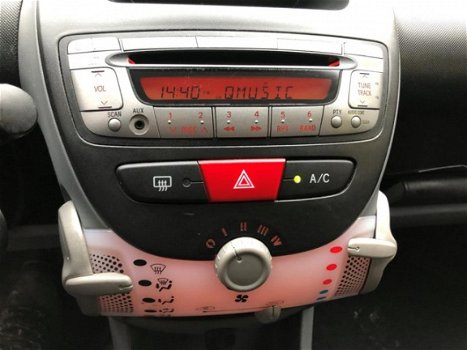 Toyota Aygo - 1.0-12V Access AIRCO ORG 104466 KM NAP O.H BOEKJES NW APK VOLLEDIG ONDERHOUD GEHAD 5 D - 1