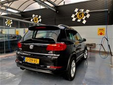 Volkswagen Tiguan - 1.4 TSI R-Line Edition DEALERAUTO, TOP