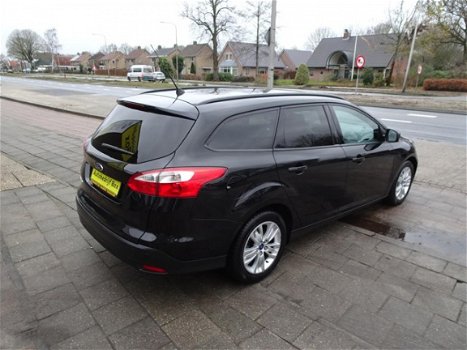 Ford Focus Wagon - 1, 6 titanium geen - 1