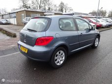 Peugeot 307 - 1.4-16V Premium NETTE AUTO