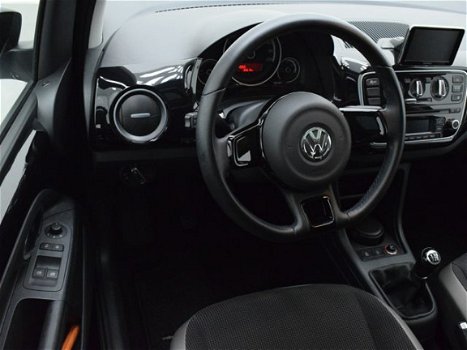 Volkswagen Up! - 1.0 75PK 5D HIGH UP | AIRCO | NAVI | CRUISE CONTROL - 1