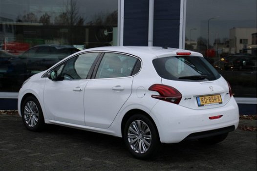 Peugeot 208 - 1.2 PureTech Allure 110PK | CLIMATE CONTROLE | CRUISE CONTROLE | NAVIGATIE - 1