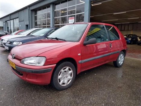 Peugeot 106 - 1.1 XTX APK tot 07-2020 Rijdt en schakelt goed Inruil Koopje - 1