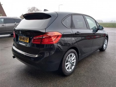 BMW 2-serie Active Tourer - 218d Luxury Nieuwstaat Uniek lage kmstand Nwe apk - 1