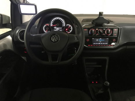 Volkswagen Up! - 1.0 BMT move up Executive | Airconditioning | Digitale radio DAB+ - 1