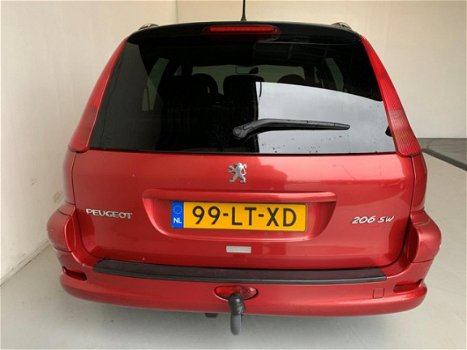 Peugeot 206 SW - 1.4 XS Airco Radio/cd Nieuwe APK - 1
