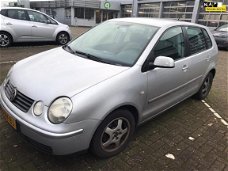 Volkswagen Polo - 1.4-16V FSI Athene