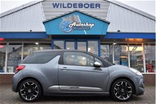 Citroën DS3 - 1.6 HDIF So Chic + NAVIGATIE + LEER + CRUISE CONTROL + PDC + CLIMATE CONTROL + LMV + S