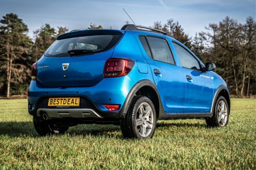 Dacia Sandero - 0.9 TCe Stepway Laureate | Navi | Airco | Cruise | PDC - 1