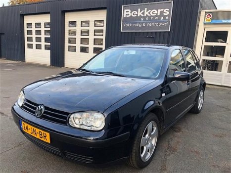 Volkswagen Golf - 1.6 Sportline Mooie nette goed onderhouden Golf Automaat - 1