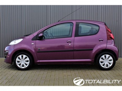 Peugeot 107 - 1.0 Envy - 1