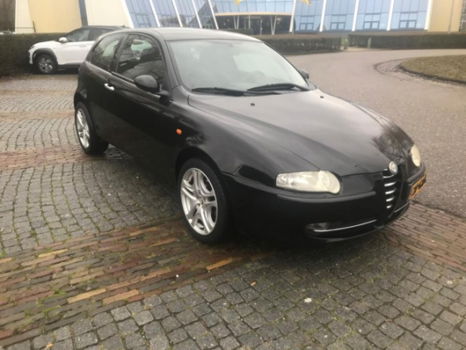 Alfa Romeo 147 - 1.6 T.Spark Progression Apk 11-2020 - 1