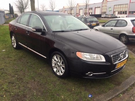 Volvo S80 - 3.2 Momentum Aut, Leer, NAP - 1